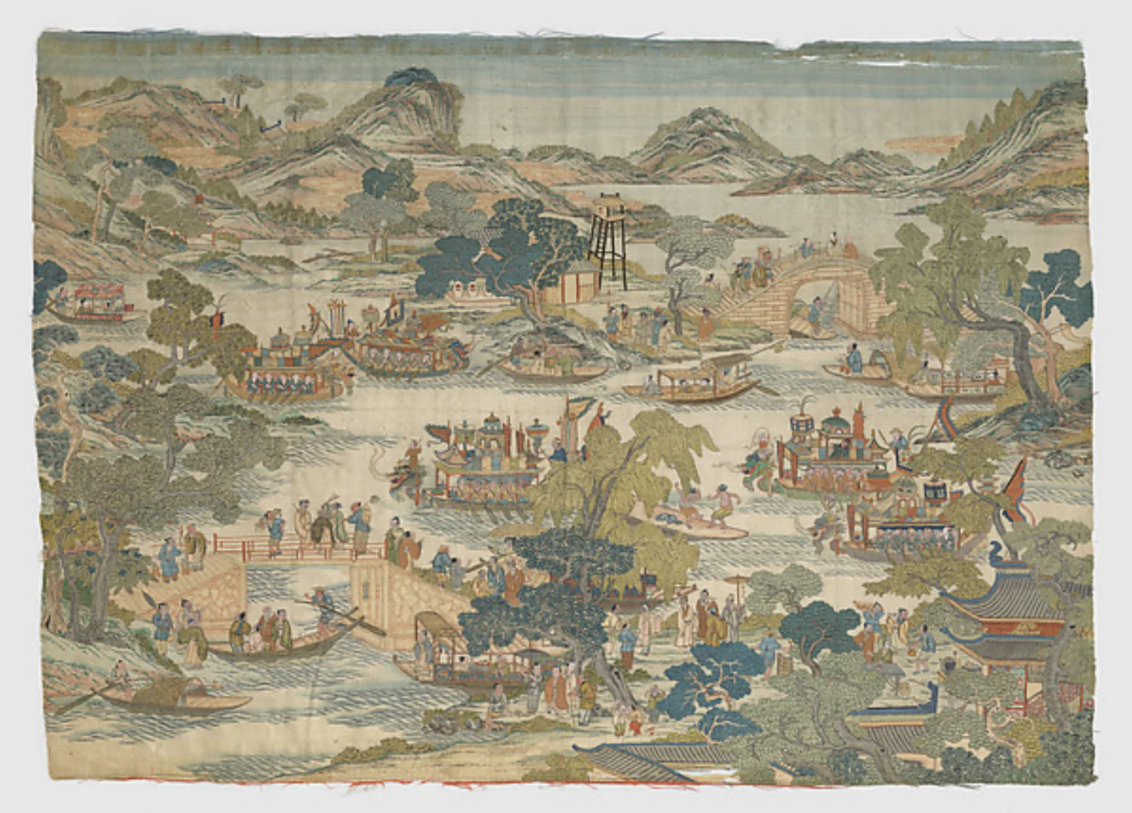 Qing-dynasty silk tapestry depicting a Dragon Boat Festival performance.
